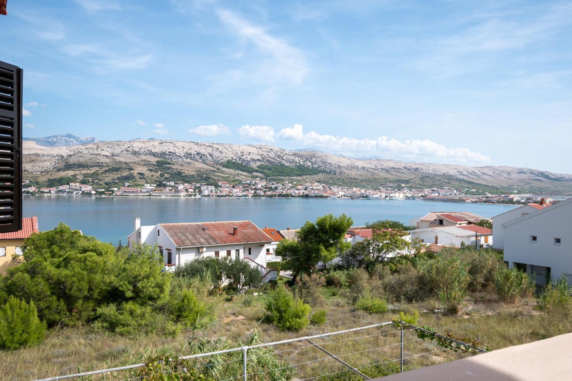 Apartments With A Parking Space Pag - 15765 Pag Town Exteriér fotografie
